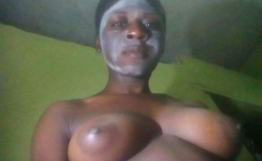 4 Naked Photos Of Nigerian Girl In Lagos Leaked