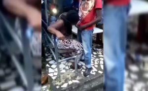 VIDEO: Sucking Dick In A Local Bar