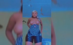 Kumasi Teen Girl Goes Totally Naked ng-porn-292-vd-141